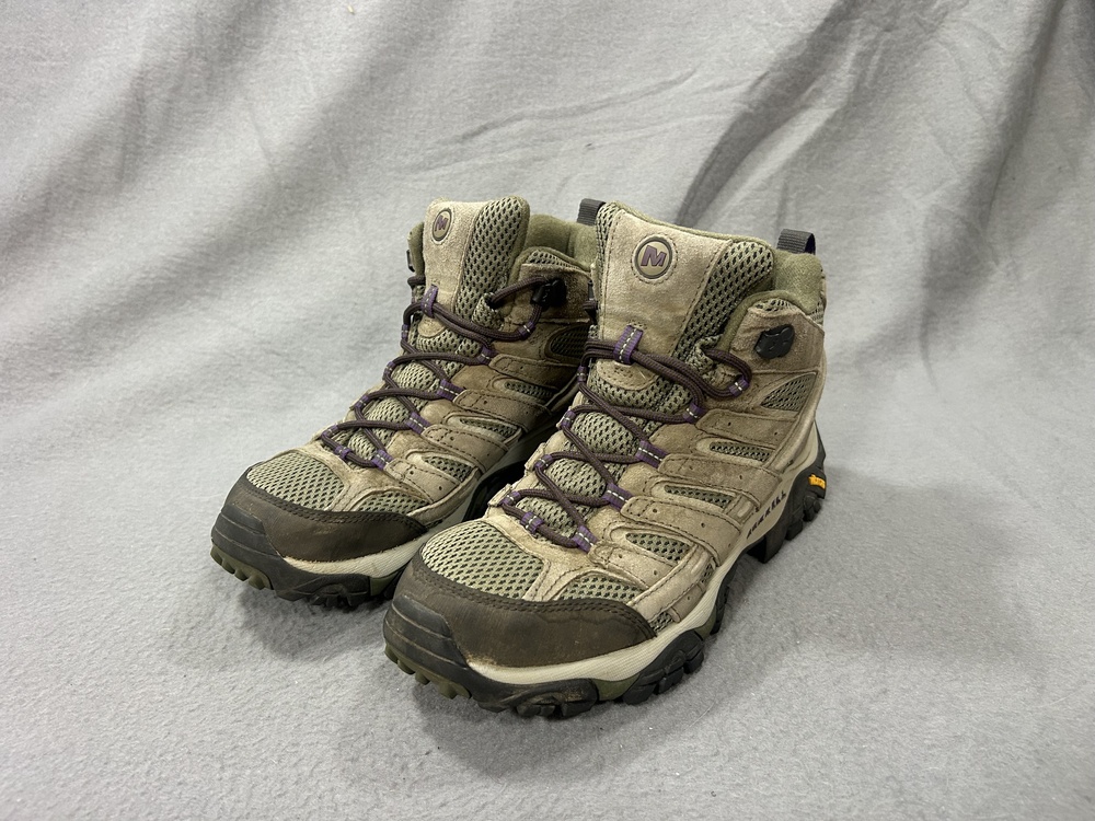 Merrell Hiking Boots Womens Size 9.5 Brown Suede Mesh Vibram Trail Outdoor